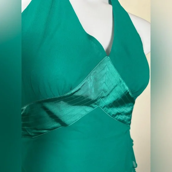 Halter silk dress - Picture 3 of 9